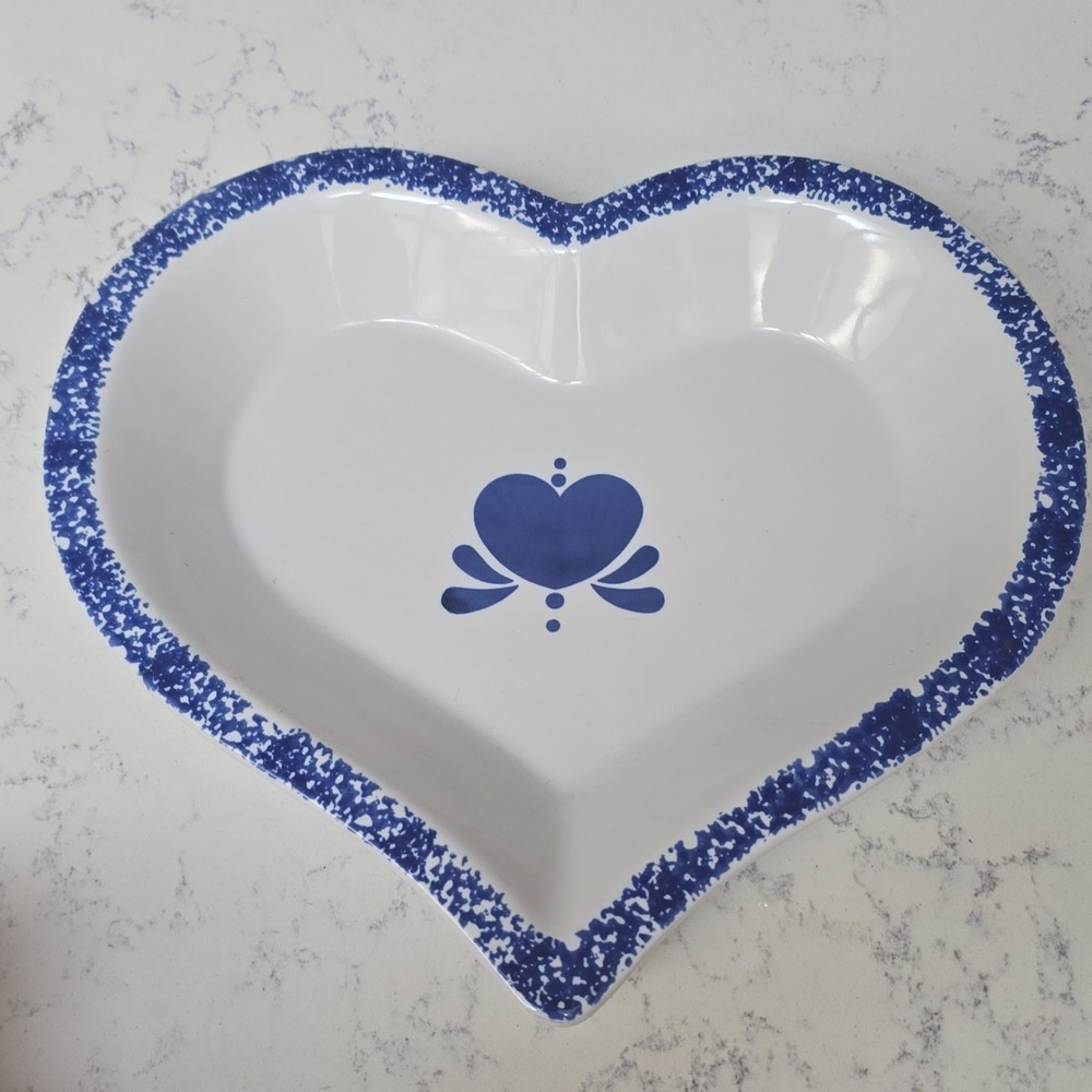 Vintage Corning Blue Sponge Heart Shaped Baking Pie Cake Dish Pan Stoneware